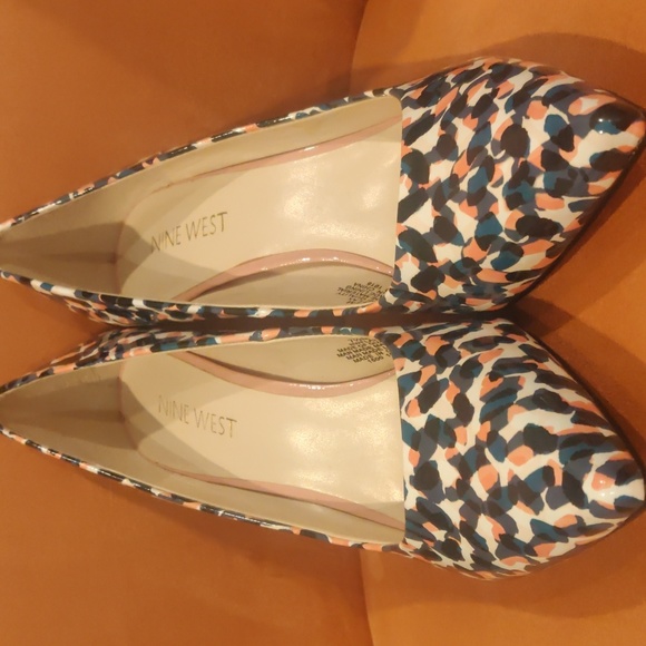 Nine West Flax Heels - Picture 2 of 5